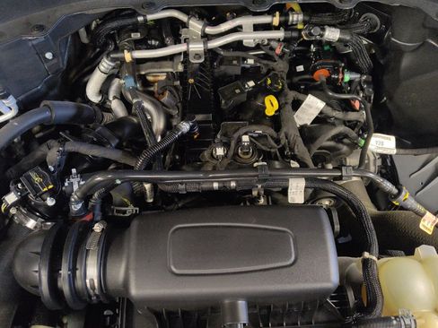 Used 2021 Ford Explorer 2WD image 30