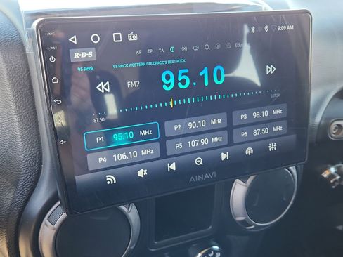 Used 2014 Jeep Wrangler Sport AWD/4WD image 17