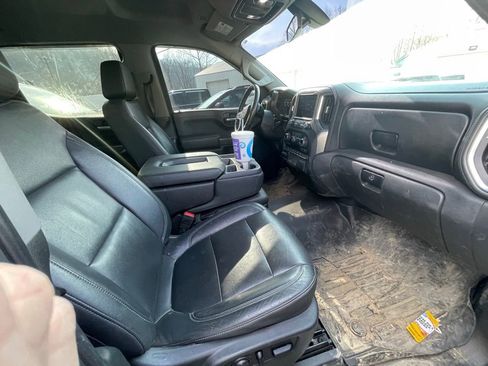 Used 2020 Chevrolet Silverado 1500 LTZ w/ Z71 Off-Road Package image 5