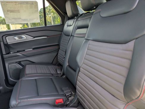 New 2026 Ford Explorer ST-Line RWD image 15