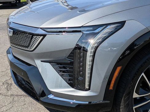 New 2026 Cadillac Optiq Sport 1 RWD image 9