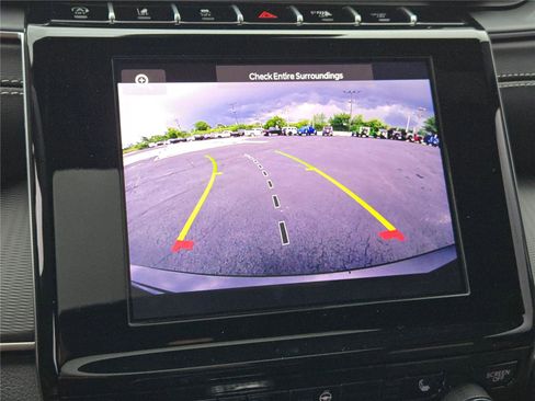 New 2025 Jeep Grand Cherokee Altitude image 30