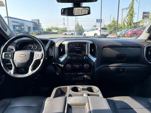 Used 2019 Chevrolet Silverado 1500 LTZ AWD/4WD image 11