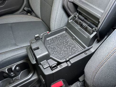 New 2026 Jeep Wrangler Sport S image 30