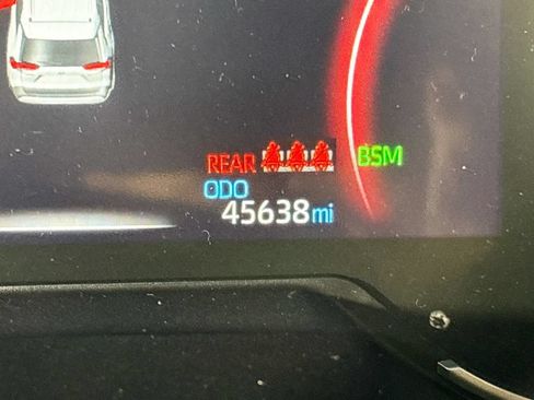 Used 2024 Toyota RAV4 XLE w/ Convenience Package AWD/4WD image 14