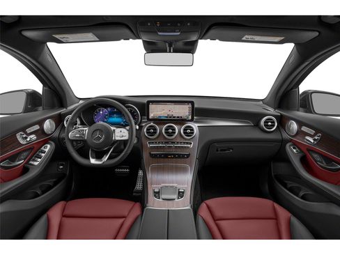 Used 2022 Mercedes-Benz GLC 300 4MATIC Coupe image 3