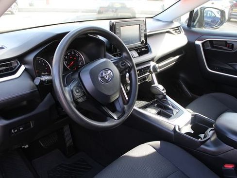 Used 2021 Toyota RAV4 LE w/ Carpet Mat Package (TMS) FWD image 50