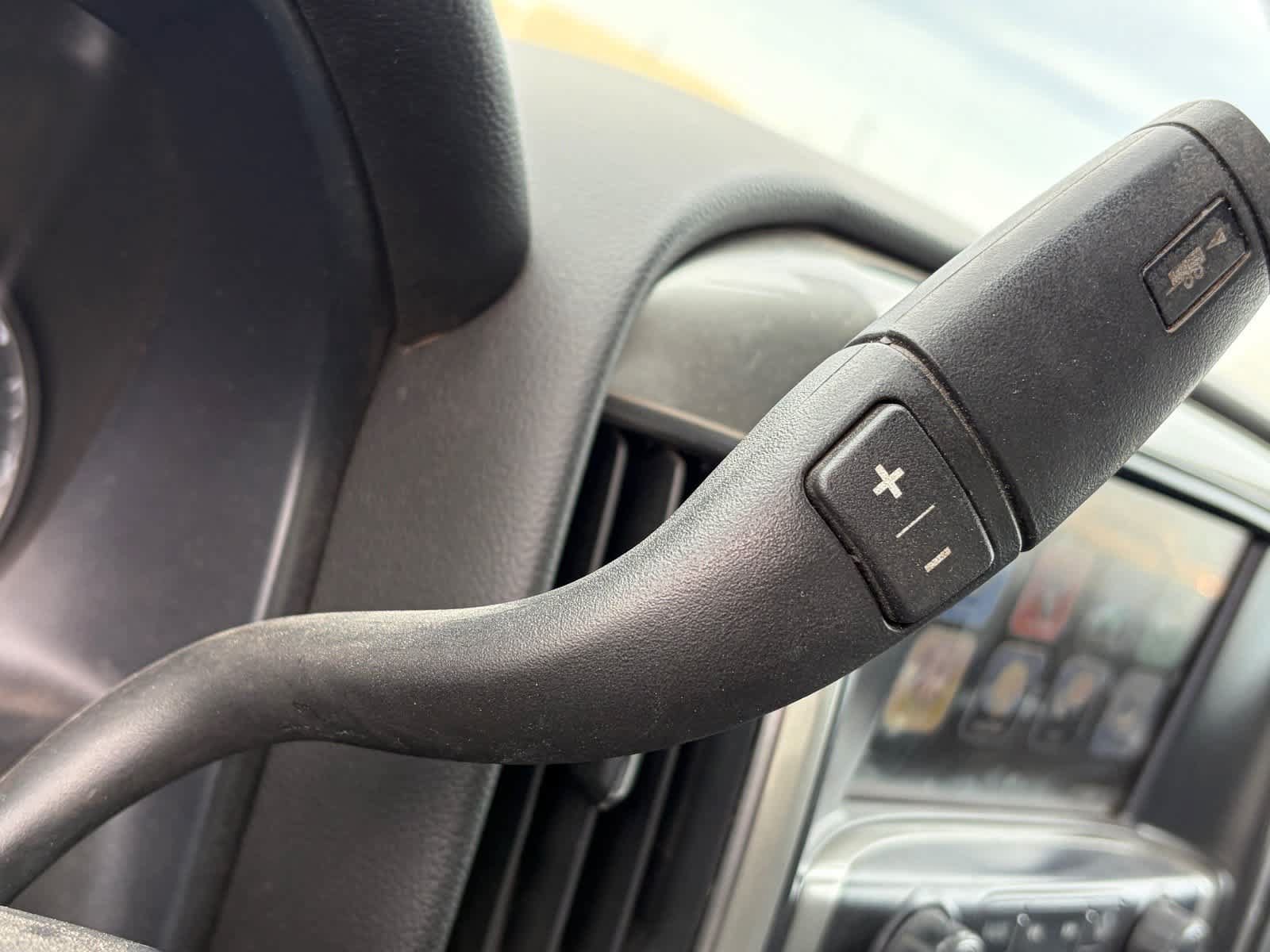 Used 2018 Chevrolet Silverado 1500 LT w/ All Star Edition AWD/4WD image 14