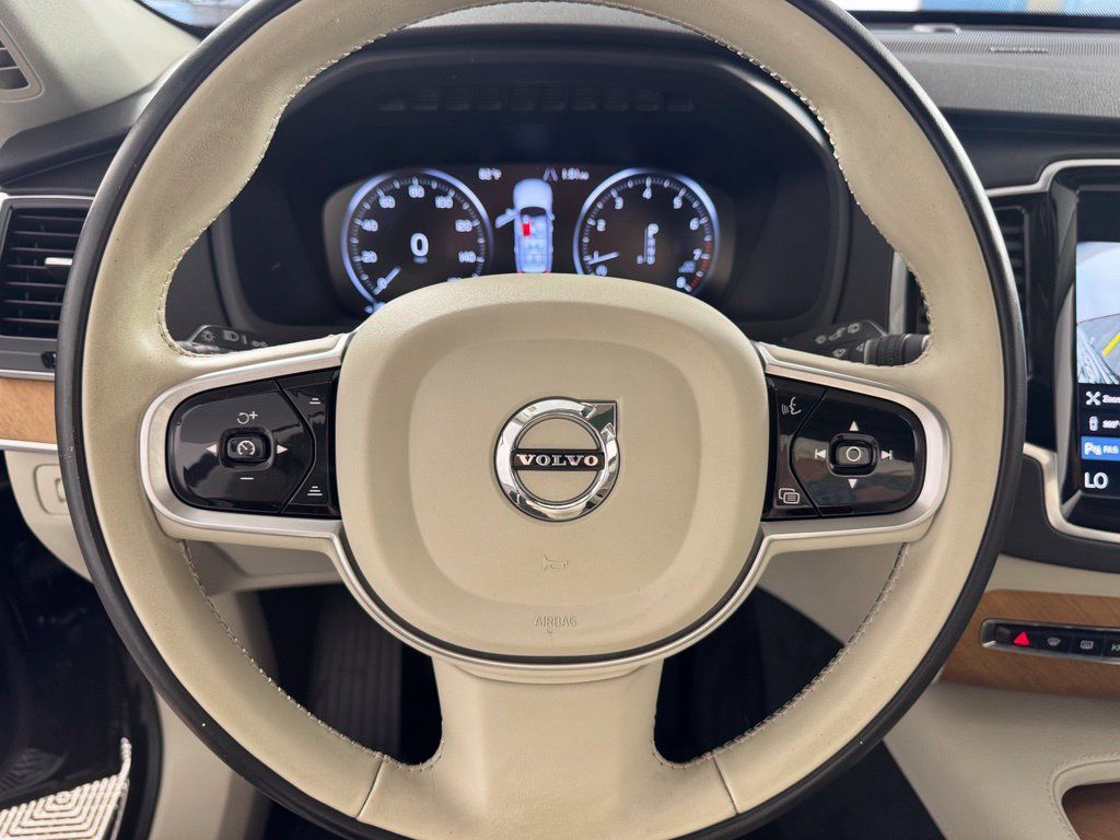 Used 2022 Volvo XC90 T6 Momentum w/ Advanced Package AWD/4WD image 30