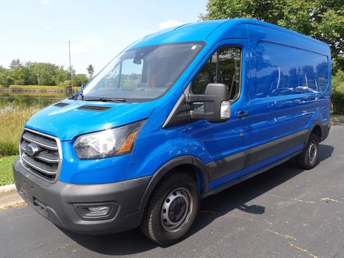 Used 2020 Ford Transit 250 Medium Roof RWD image 3