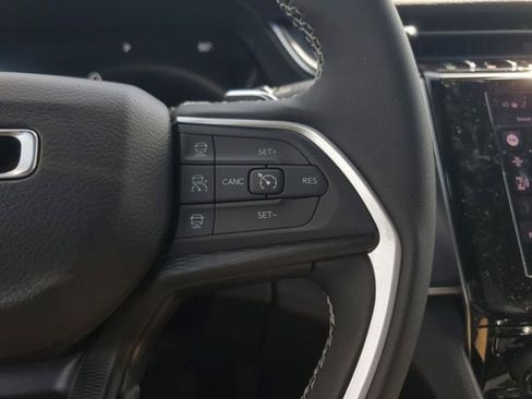 New 2026 Jeep Grand Cherokee L 2WD image 28