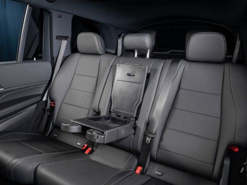 Certified 2025 Mercedes-Benz GLS 450 4MATIC image 30