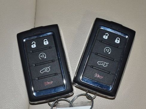 Used 2024 Jeep Grand Cherokee L Limited w/ Trailer Tow Package AWD/4WD image 38