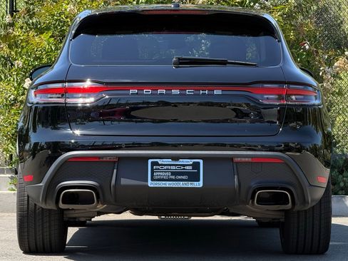 Used 2026 Porsche Macan AWD/4WD image 6