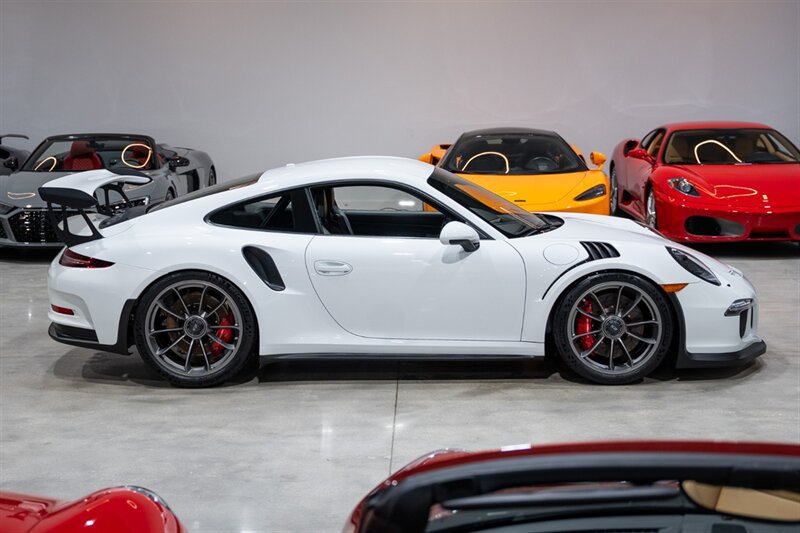 Used 2016 Porsche 911 GT3 RS RWD image 7