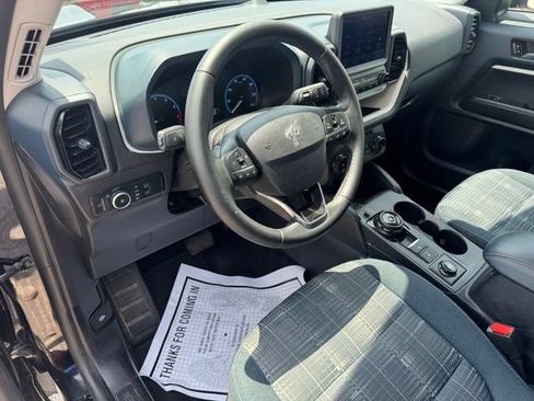 Used 2024 Ford Bronco Sport Heritage w/ Heritage Convenience Package AWD/4WD image 13