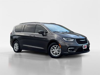 Used 2022 Chrysler Pacifica Touring-L