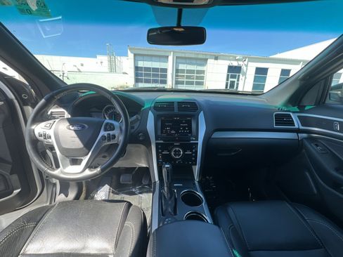 Used 2013 Ford Explorer Sport image 22