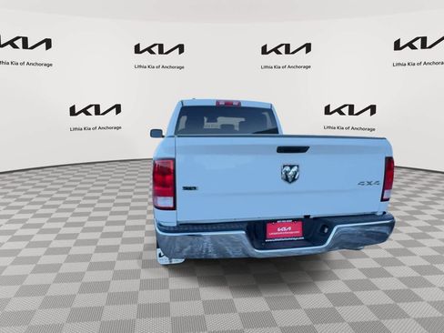 Used 2024 RAM 1500 Classic SLT image 7