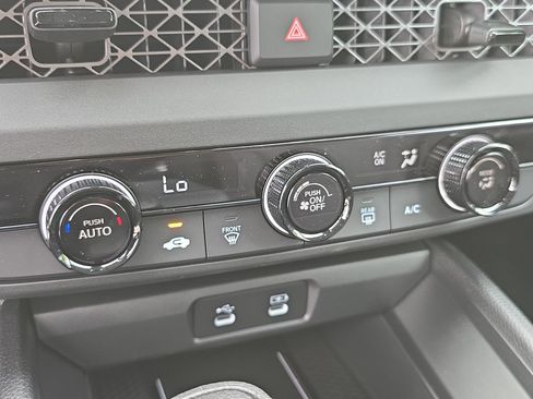 New 2026 Honda Accord LX image 21