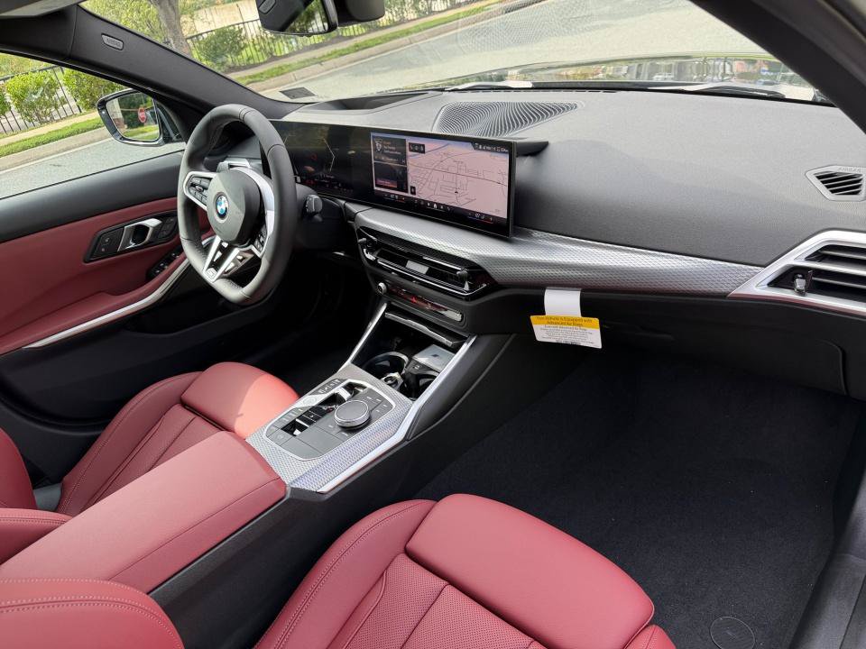 New 2026 BMW 330i xDrive Sedan w/ M Sport Package AWD/4WD image 28