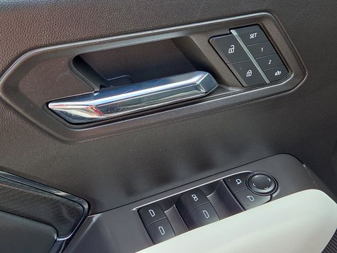 Used 2023 GMC Canyon AT4X w/ Edition 1 AWD/4WD image 13