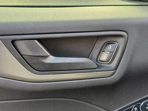 Certified 2023 Ford Escape Active AWD/4WD image 24
