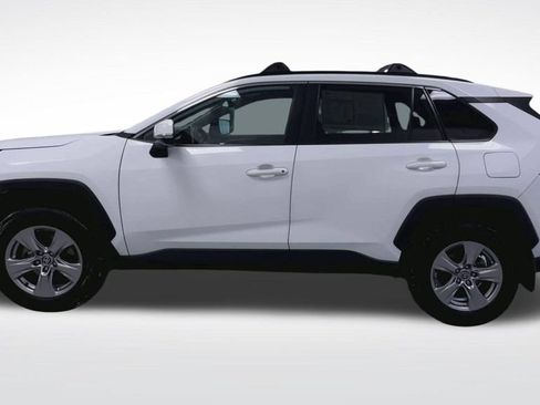 Used 2023 Toyota RAV4 XLE AWD/4WD image 18