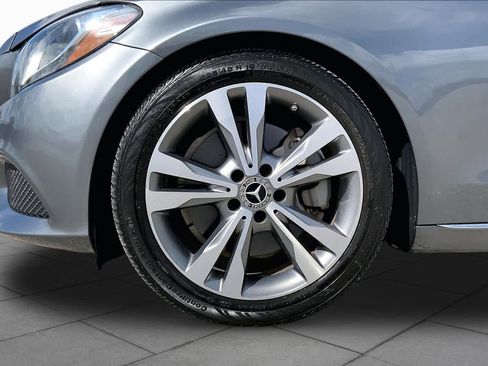 Used 2018 Mercedes-Benz C 300 Sedan w/ Premium Package image 11