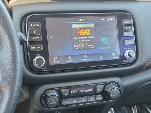 Used 2023 Nissan Kicks SR w/ SR Premium Package FWD image 35