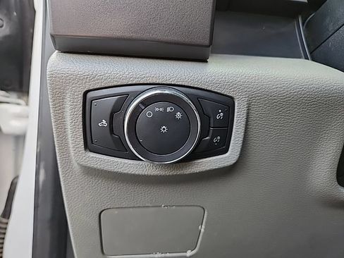 Used 2017 Ford F250 XLT AWD/4WD image 25