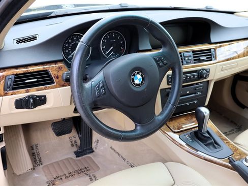 Used 2006 BMW 325xi Sedan AWD/4WD image 16