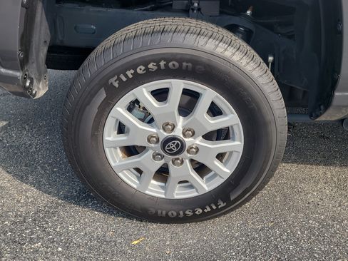 Certified 2024 Toyota Tacoma SR5 RWD image 10