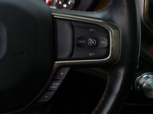 Used 2022 RAM 1500 Limited w/ Body Color Bumper Group image 31