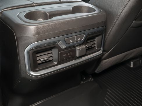 Used 2022 GMC Sierra 2500 Denali w/ Denali Ultimate Package image 47