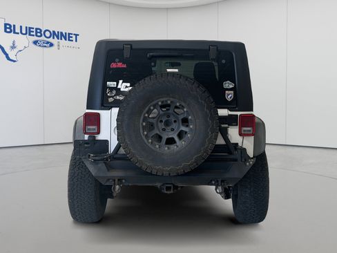 Used 2012 Jeep Wrangler Unlimited Sport AWD/4WD image 6