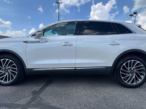 Used 2019 Lincoln Nautilus Reserve image 3