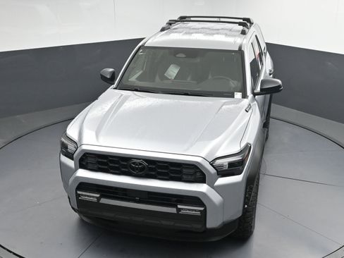 New 2025 Toyota 4Runner 4WD image 22