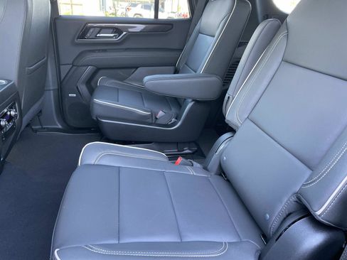 New 2026 GMC Yukon Elevation image 24