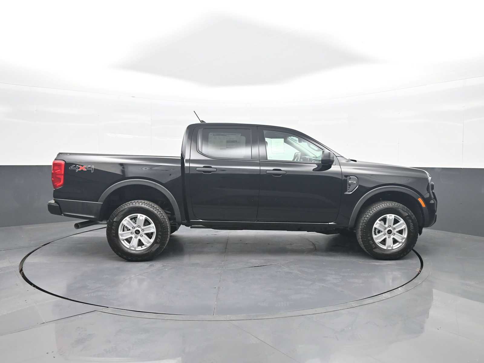 New 2026 Ford Ranger XL w/ Trailer Tow Package AWD/4WD image 9