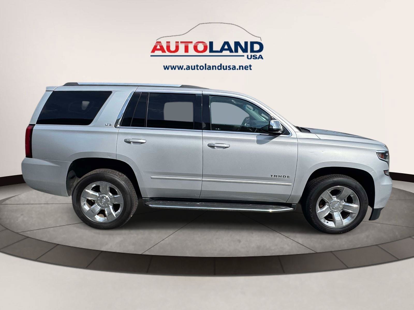 Used 2016 Chevrolet Tahoe LTZ AWD/4WD image 3