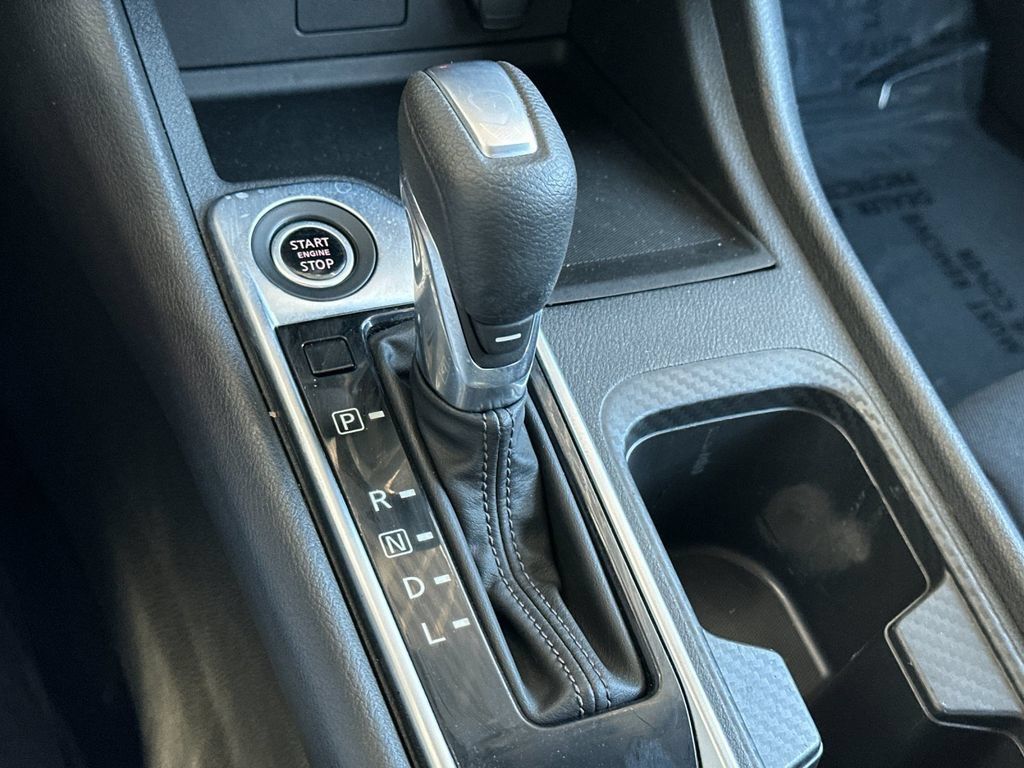 Used 2020 Nissan Sentra S FWD image 19