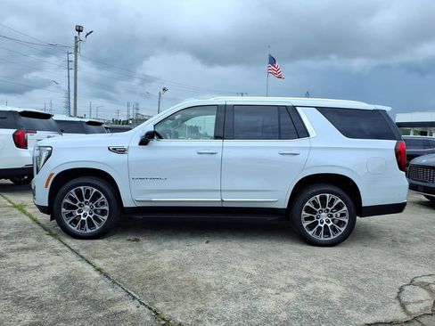 New 2026 GMC Yukon Denali w/ Advanced Technology Package AWD/4WD image 4