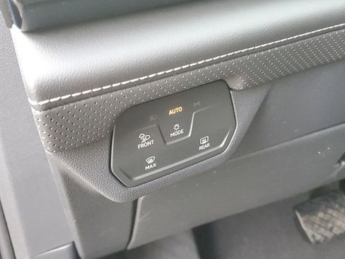 New 2026 Volkswagen Atlas SE AWD/4WD image 14