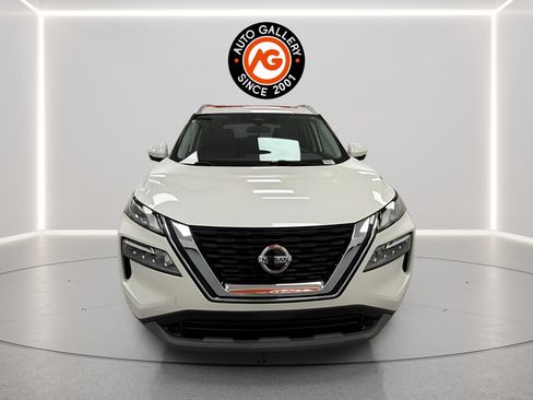 Used 2021 Nissan Rogue SV w/ Premium Package FWD image 8
