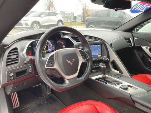 Used 2019 Chevrolet Corvette Stingray Convertible w/ 1LT image 11