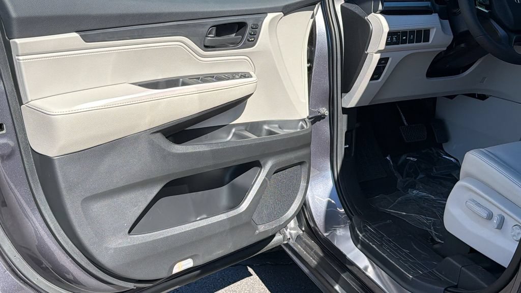 New 2026 Honda Odyssey Sport-L image 23