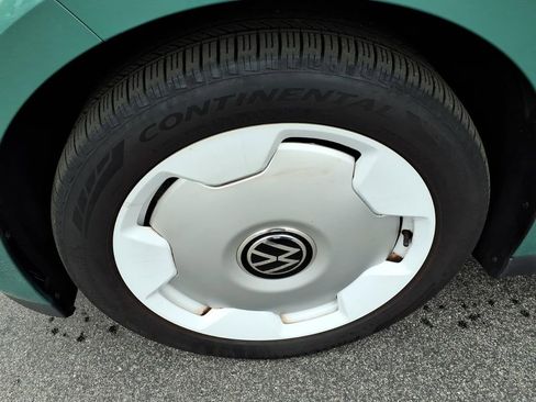 Used 2025 Volkswagen ID. Buzz 1st Edition AWD/4WD image 10