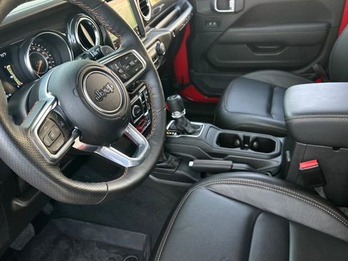 Used 2023 Jeep Wrangler Unlimited Rubicon 392 image 12