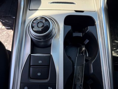 Used 2020 Ford Explorer ST w/ ST Street Pack image 27